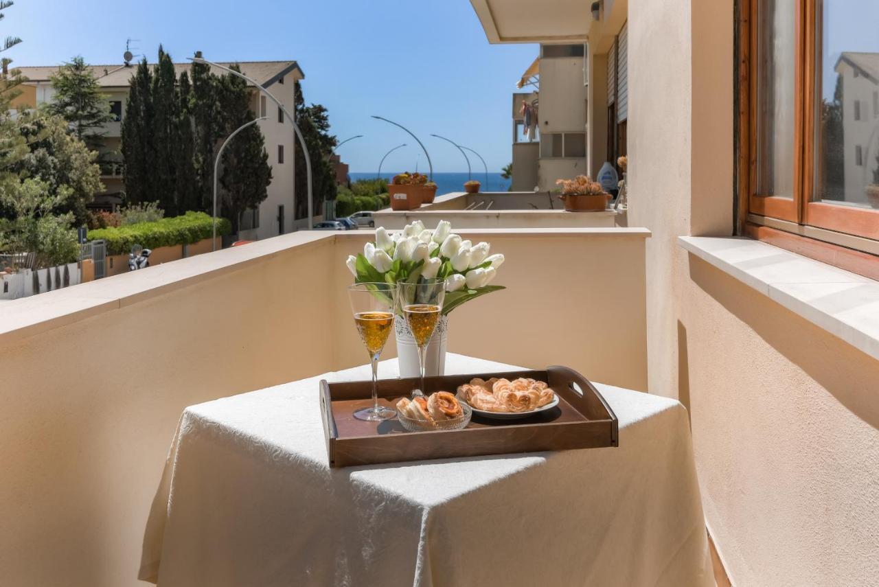 Dario Apartment - Magnolia Holidays Fertilia Exterior foto